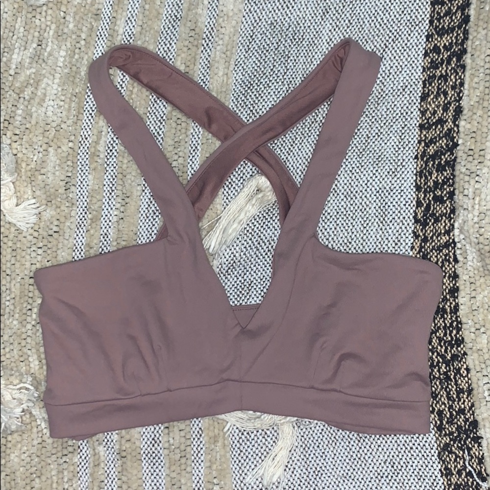 ALO YOGA Strappy Bra